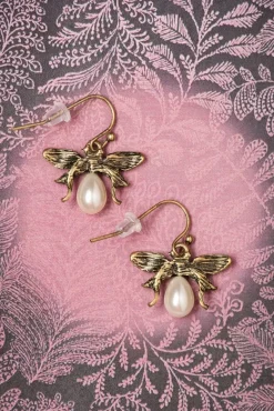 Clearance Lovely Bumble Bee Pearl Drop Ohrringe In Gold