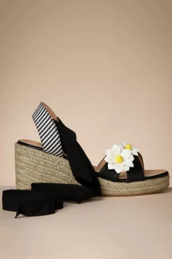 Outlet Banned Retro Lady Daisy Wedges In Schwarz