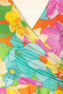 Best Vintage Chic for Topvintage Layla Bright Floral Swing Kleid In Multi