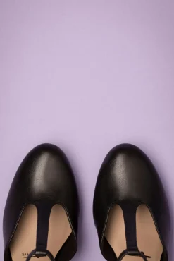 Fashion Tamaris Phyllis Pumps Mit T-Strap In Mattschwarz