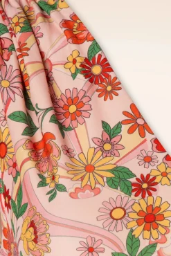 Cheap Vixen Rainbow Floral Flare Kleid In Hellrosa