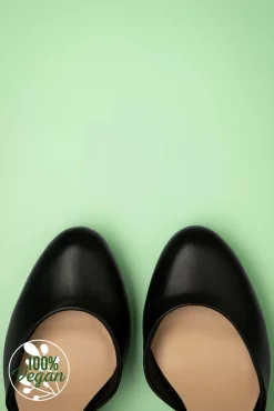 Shop Tamaris Tiffany Classy Pumps In Mattschwarz