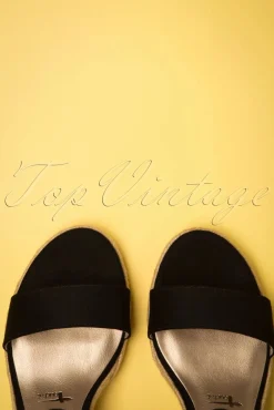 Store Tamaris Winnie Wedges In Schwarz